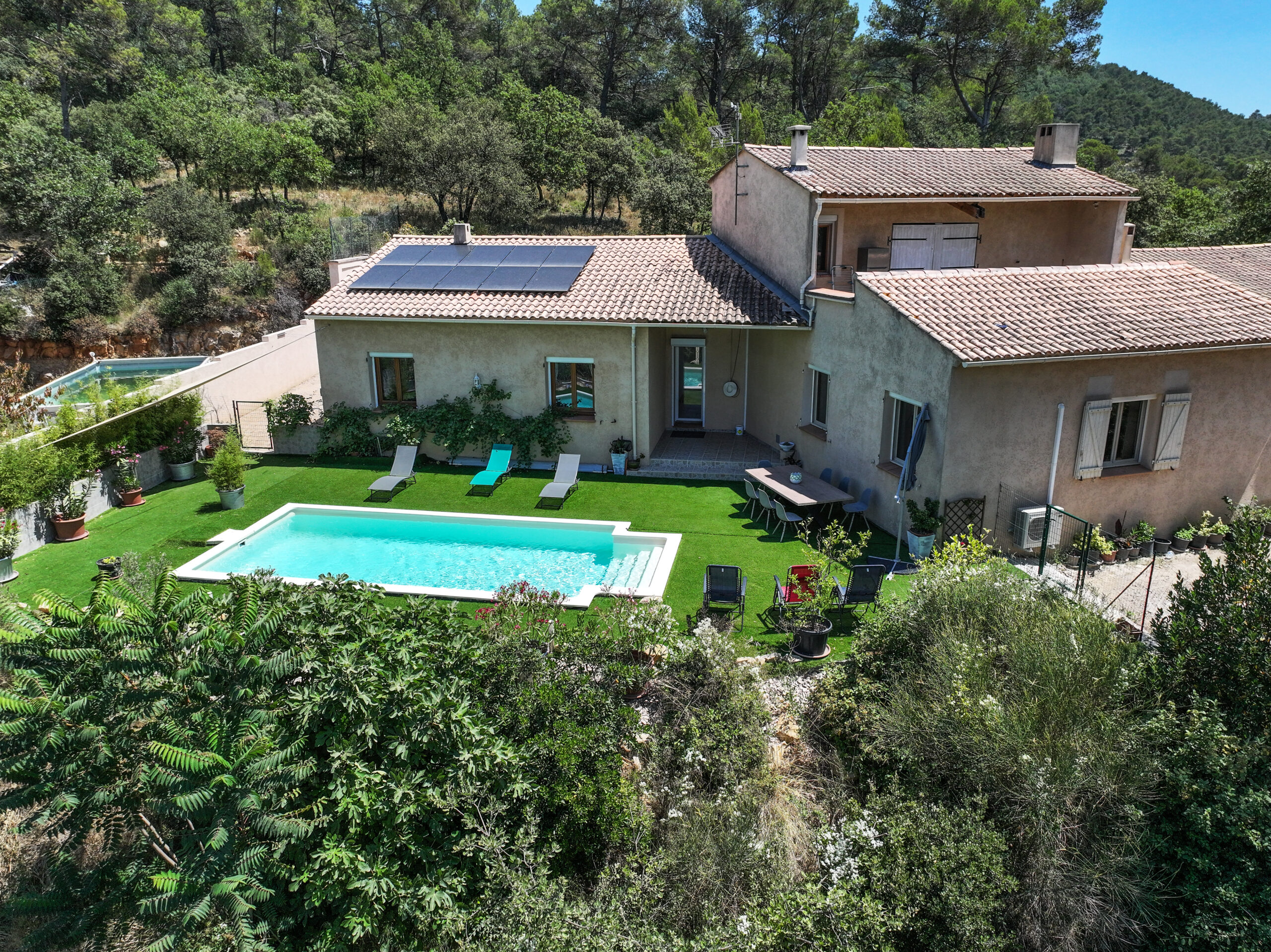 Villa avec piscine et jardin à vendre dans le Var — Terravogue Immobilier